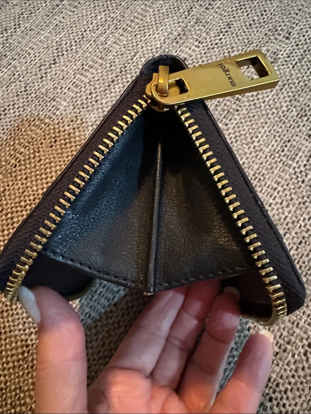 MARGOT NEW YORK LEATHER BLACK COMPACT WALLET